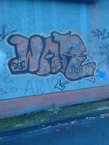 Graffiti Bombing - Photo by WurstUndKaese - War, Cn, Dpl