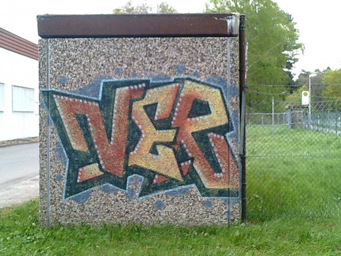 Graffiti Bombing - Photo by WurstUndKaese - Ner, Bsk, Gütersloh