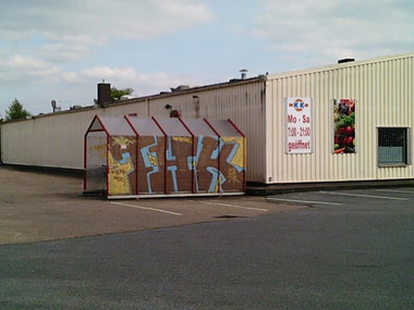 Graffiti Bombing - Photo by WurstUndKaese - THK, Ziste, Quiste (2011)