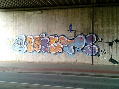 Graffiti Wall - Photo by WurstUndKaese