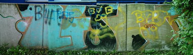 Graffiti Bombing - Photo by WurstUndKaese - Ziste, Quiste, THK