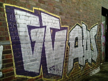Graffiti Bombing - Photo by WurstUndKaese - GC, AHS, Arthools