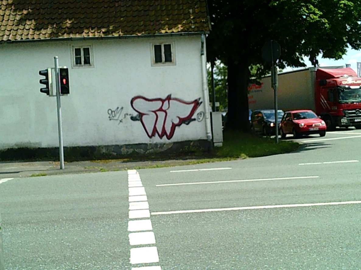 Graffiti Bombing - Photo by WurstUndKaese - Sif, Wk, 2011 (2011)