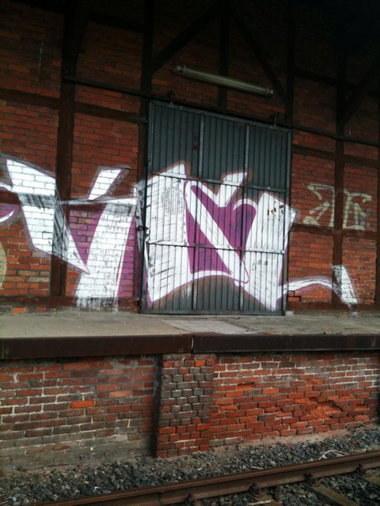 Graffiti Bombing - Photo by WurstUndKaese - Ksl, 2002, cn (2002)