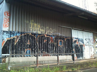 Graffiti Bombing - Photo by WurstUndKaese - Arok, ahs, Ksl (2002)