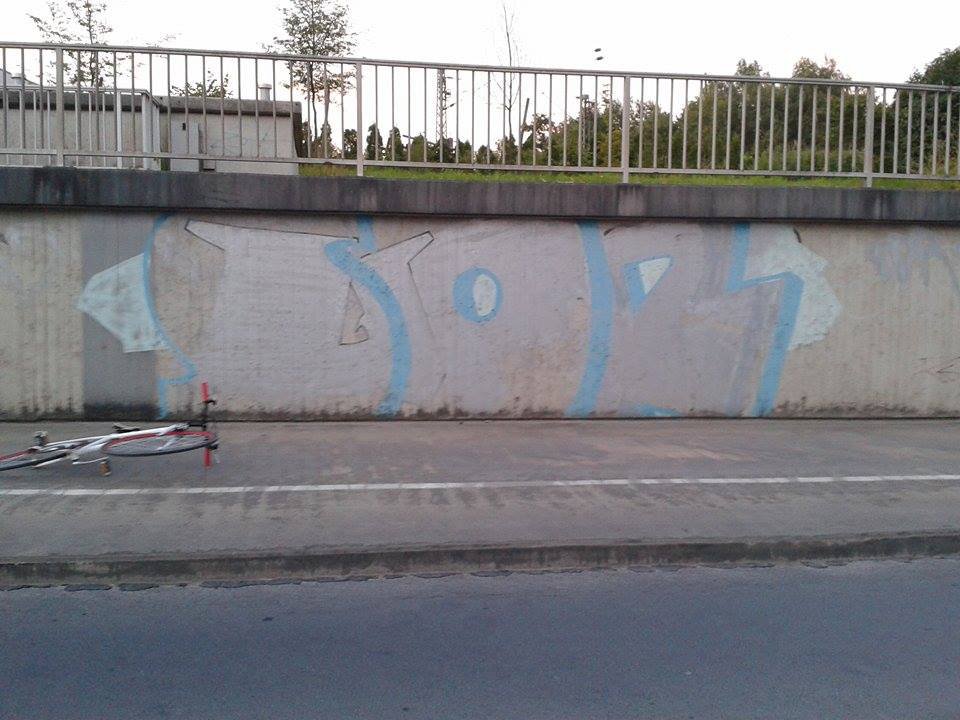 Graffiti Bombing - Photo by WurstUndKaese - Sore, Sor, Sohr (2002)