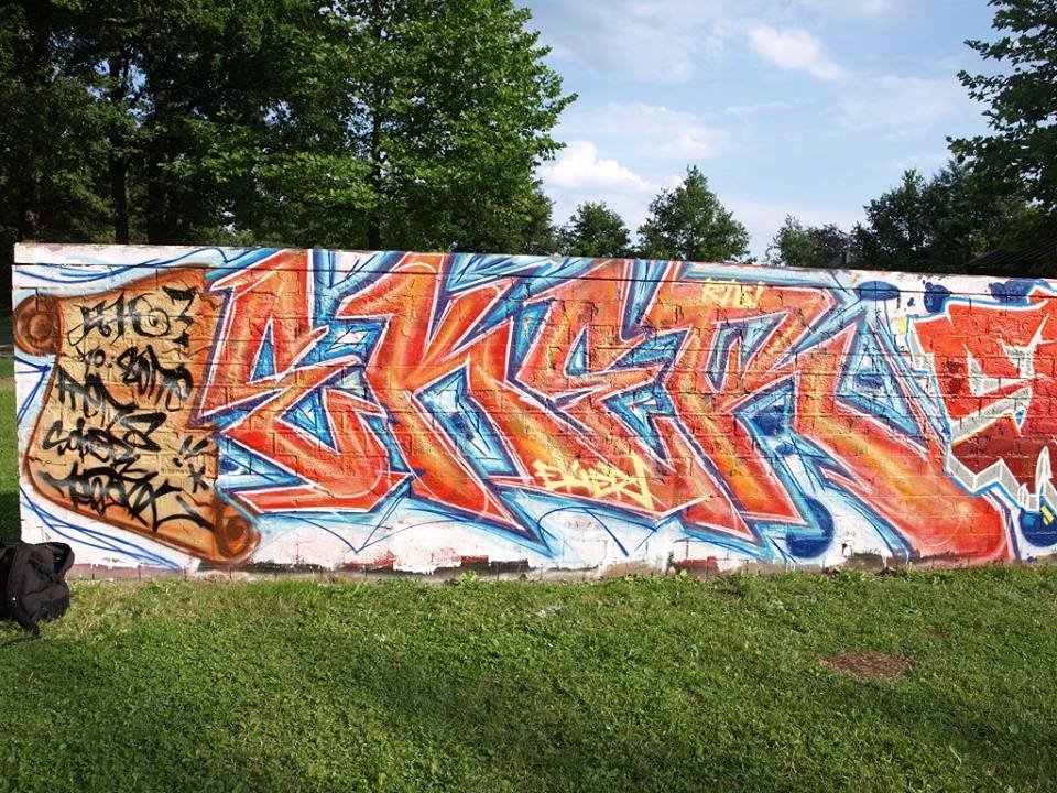 Graffiti Wall - Photo by WurstUndKaese - eker, rts, gütersloh (2014)