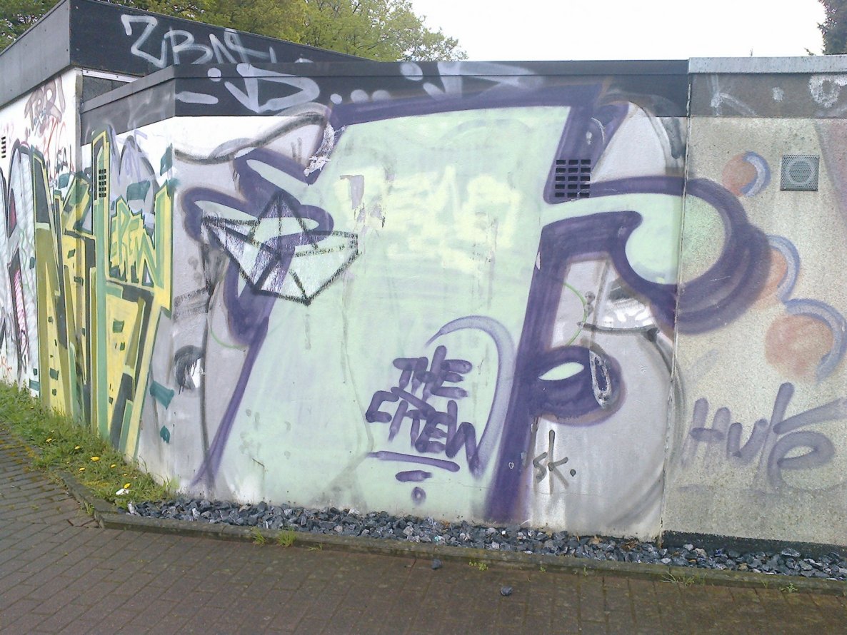 Graffiti Bombing - Photo by WurstUndKaese - Tagteam, tt, Bielefeld