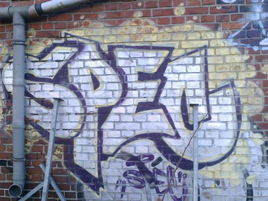Graffiti Bombing - Photo by WurstUndKaese - Spec, Avenwedde, War