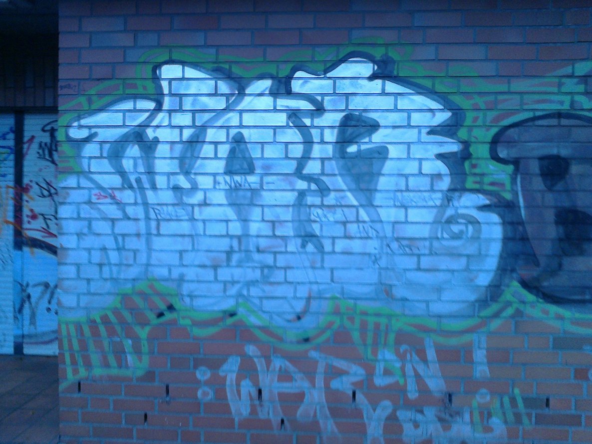 Graffiti Bombing - Photo by WurstUndKaese - War, Cn, Dpl