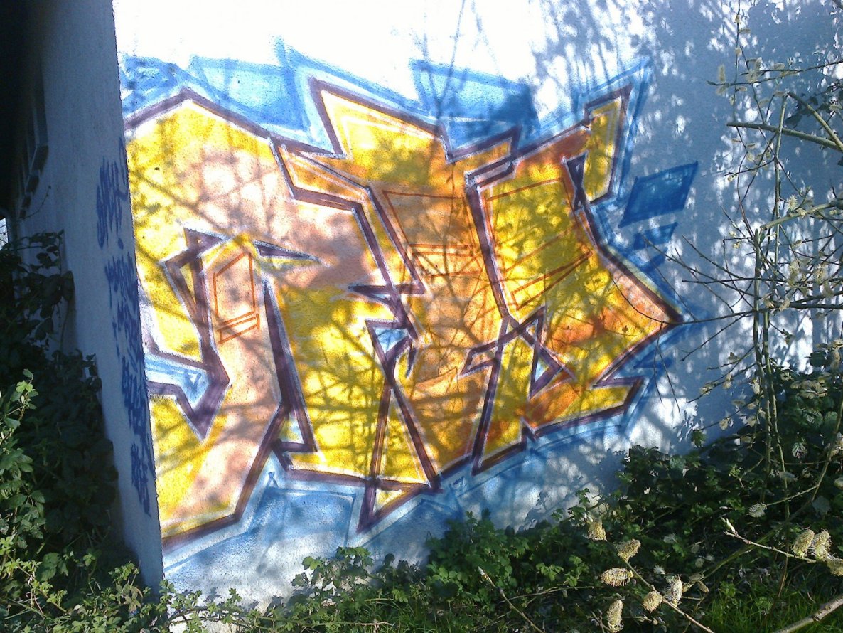 Graffiti Bombing - Photo by WurstUndKaese - Rts, Gütersloh (2015)