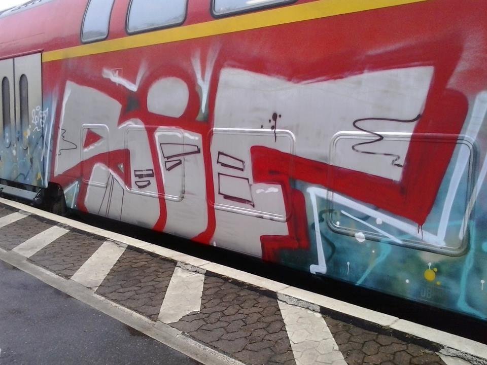 Graffiti Train - Photo by WurstUndKaese - RE6, Sif (2015)