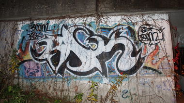 Graffiti Bombing - Photo by WurstUndKaese - Boom, Bsk
