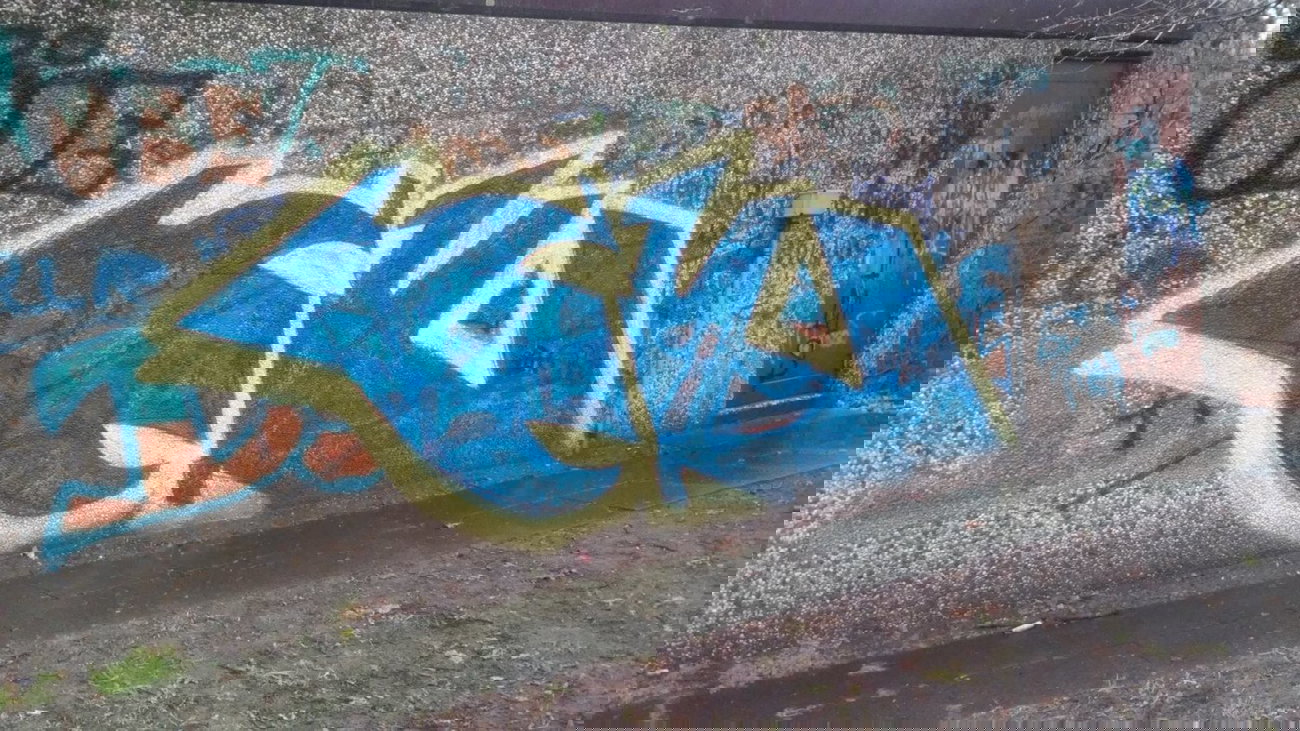 Graffiti Bombing - Photo by WurstUndKaese - Ek, Eker, Rts (2015)