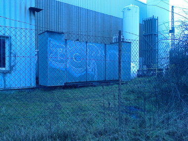 Graffiti Bombing - Photo by WurstUndKaese - Bör (2002)