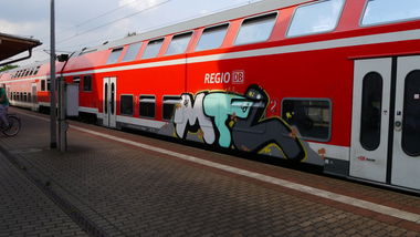 Graffiti Train - Photo by XYZ - MTL, MENTALS