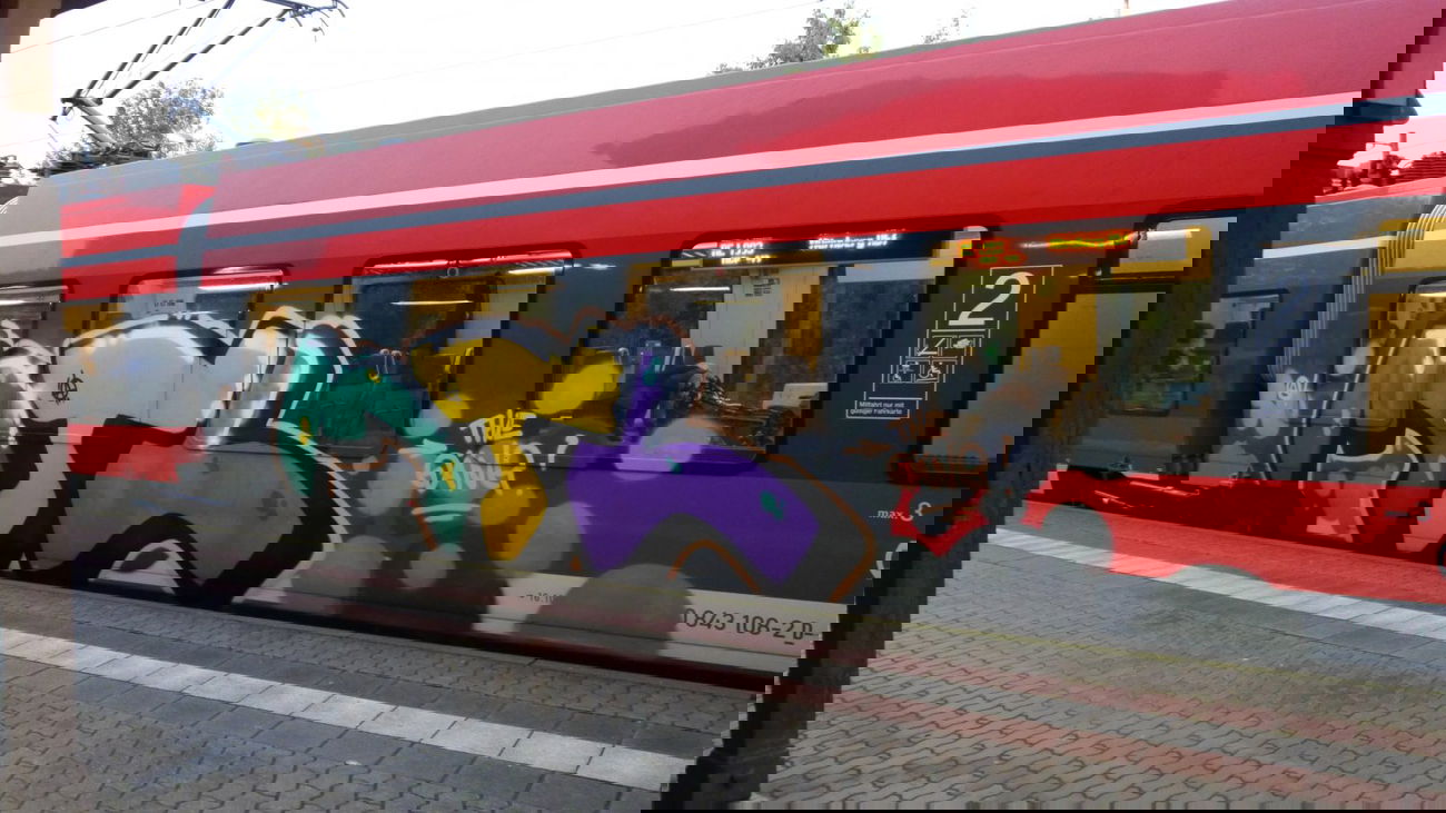 Graffiti Train - Photo by XYZ - MTL (2014)