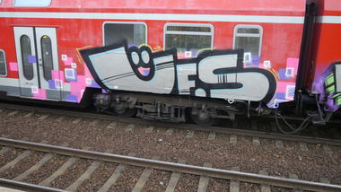 Graffiti Train - Photo by XYZ - ÜF´S (2014)