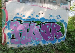 Graffiti Wall in Bochum - Photo by XtraSerious - Bochum, Simplestyle, purple (2023)