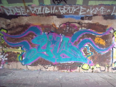 Graffiti Wall - Photo by YAKE96 - YAKE, 96, YAKE96 (2015)