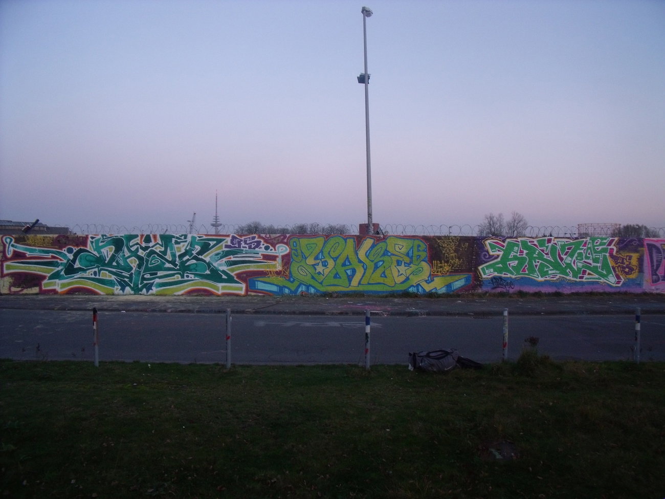 Graffiti Wall - Photo by YAKE96 - DAZE, 95, DAZE95 (2014)