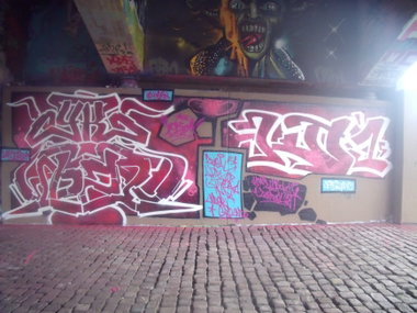 Graffiti Wall - Photo by YAKE96 - YAKE96, DAZE95, KRIZ1 (2015)