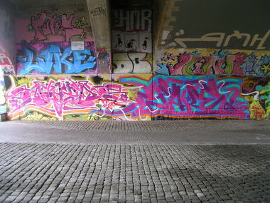 Graffiti Wall - Photo by YAKE96 - DAZE, 95, DAZE95 (2015)