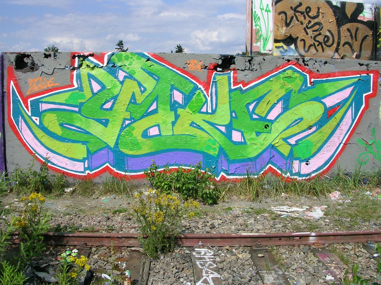 Graffiti Wall - Photo by YAKE96 - YAKE, 96, YAKE96 (2015)