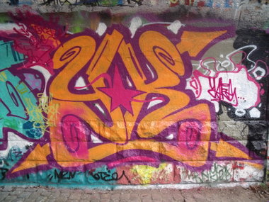 Graffiti Wall - Photo by YAKE96 - YAKE, 96, YAKE96 (2014)