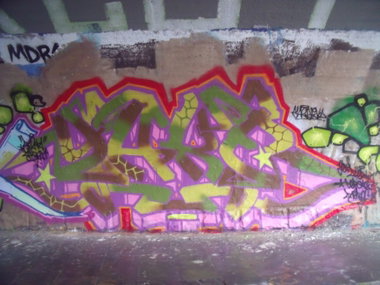 Graffiti Wall - Photo by YAKE96 - YAKE96 (2015)