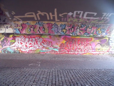 Graffiti Wall - Photo by YAKE96 - DAZE95, YAKE96 (2015)