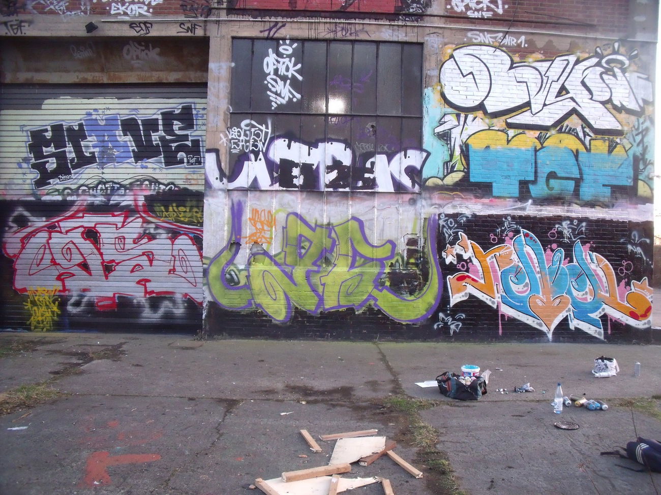 Graffiti Wall - Photo by YAKE96 - DAZE, 95, DAZE95 (2015)