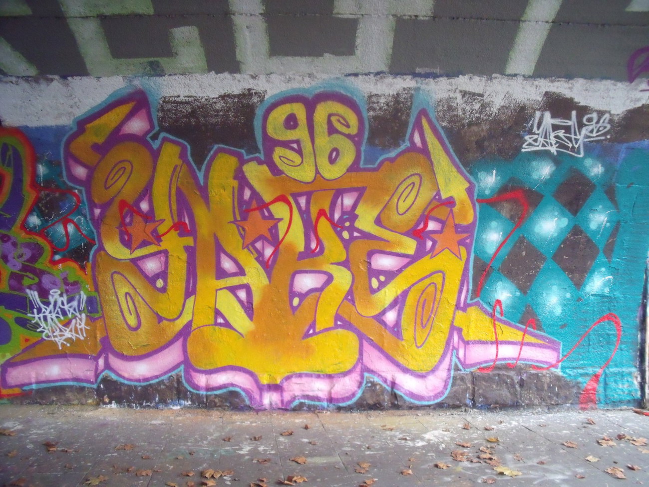 Graffiti Wall - Photo by YAKE96 - YAKE, 96, YAKE96 (2014)