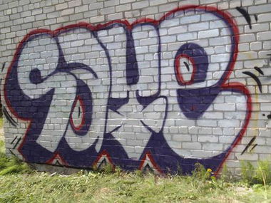 Graffiti Bombing in R?ga - Photo by YEKZCREW