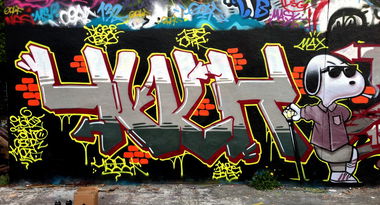 Graffiti Wall in Paris - Photo by YOOLK132 - yulk, yoolk, 132 (2013)