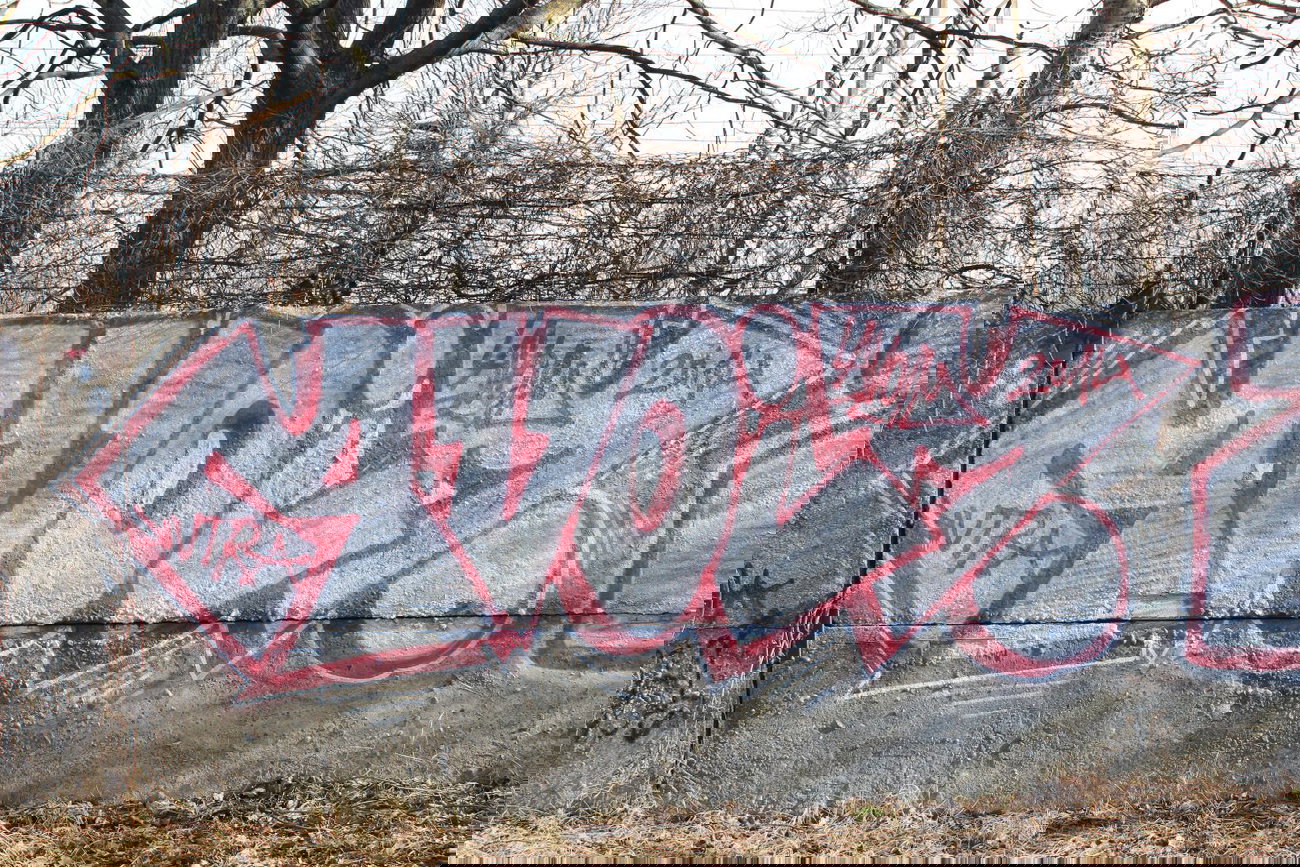 Graffiti Wall - Photo by YOsup (2014)