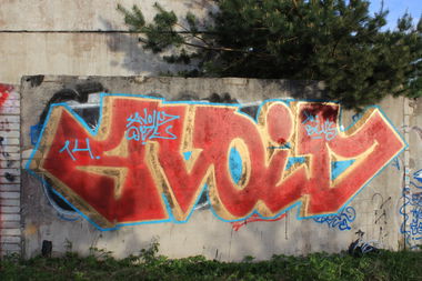 Graffiti Wall - Photo by YOsup - odcs, bcus (2014)