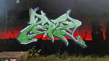 Graffiti Wall - Photo by Yate - yate