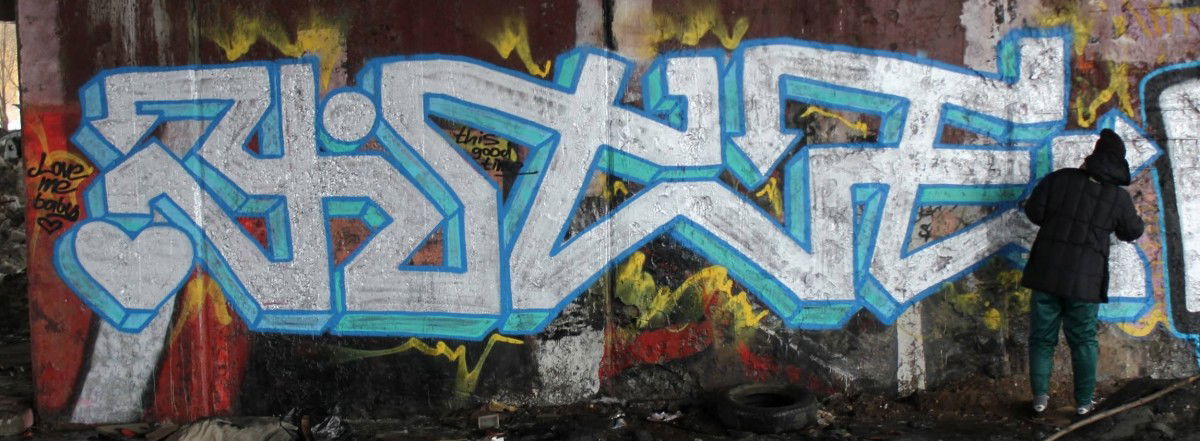 Graffiti Wall in Yaro - Photo by Yites - Yites