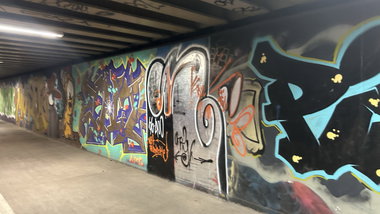 Graffiti Wall in Poznan - Photo by Ytho1 - oh, ceu (2026)
