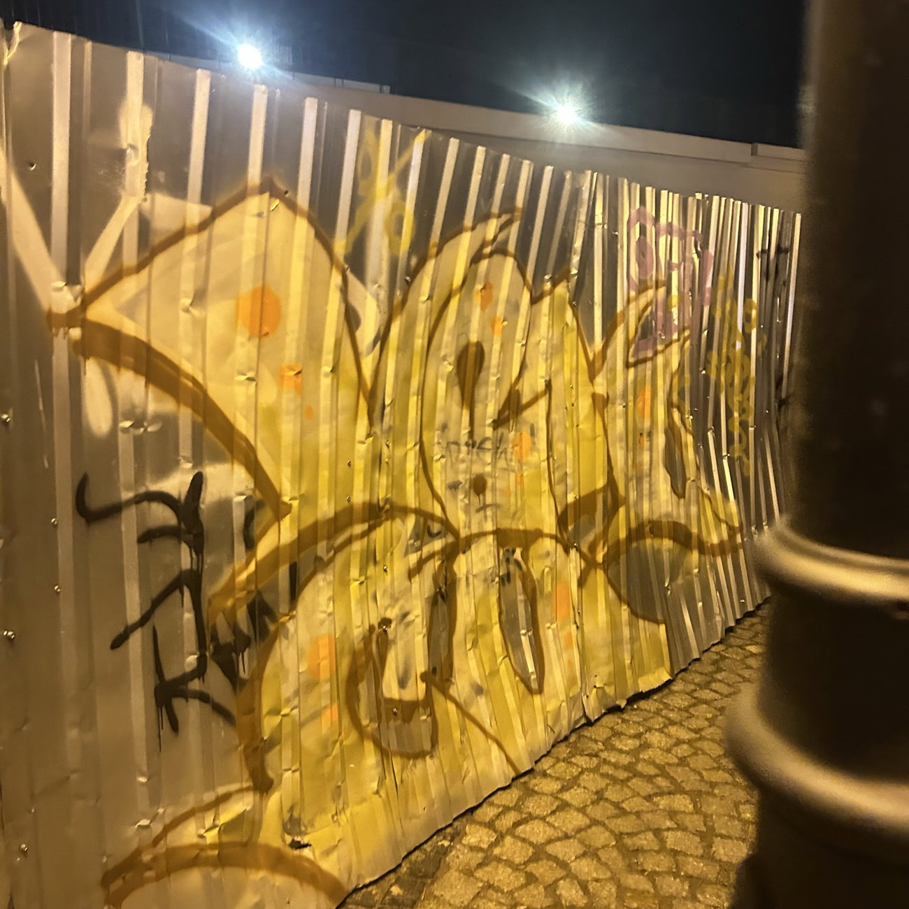 Graffiti Bombing in Gorzow - Photo by Ytho1 - vbk, cu, ekoss (2026)