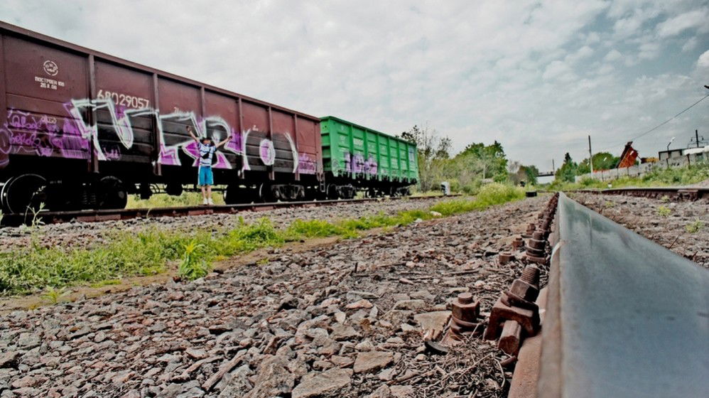 Graffiti Train in Saint Petersburg - Photo by Ytpo - ytpo, utro, russia (2011)