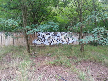 Graffiti Wall - Photo by YumeS - skenar