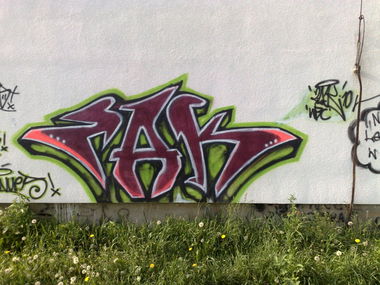 Graffiti Wall - Photo by ZAKUR
