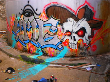 Graffiti Wall in Athens - Photo by ZAN83YMG