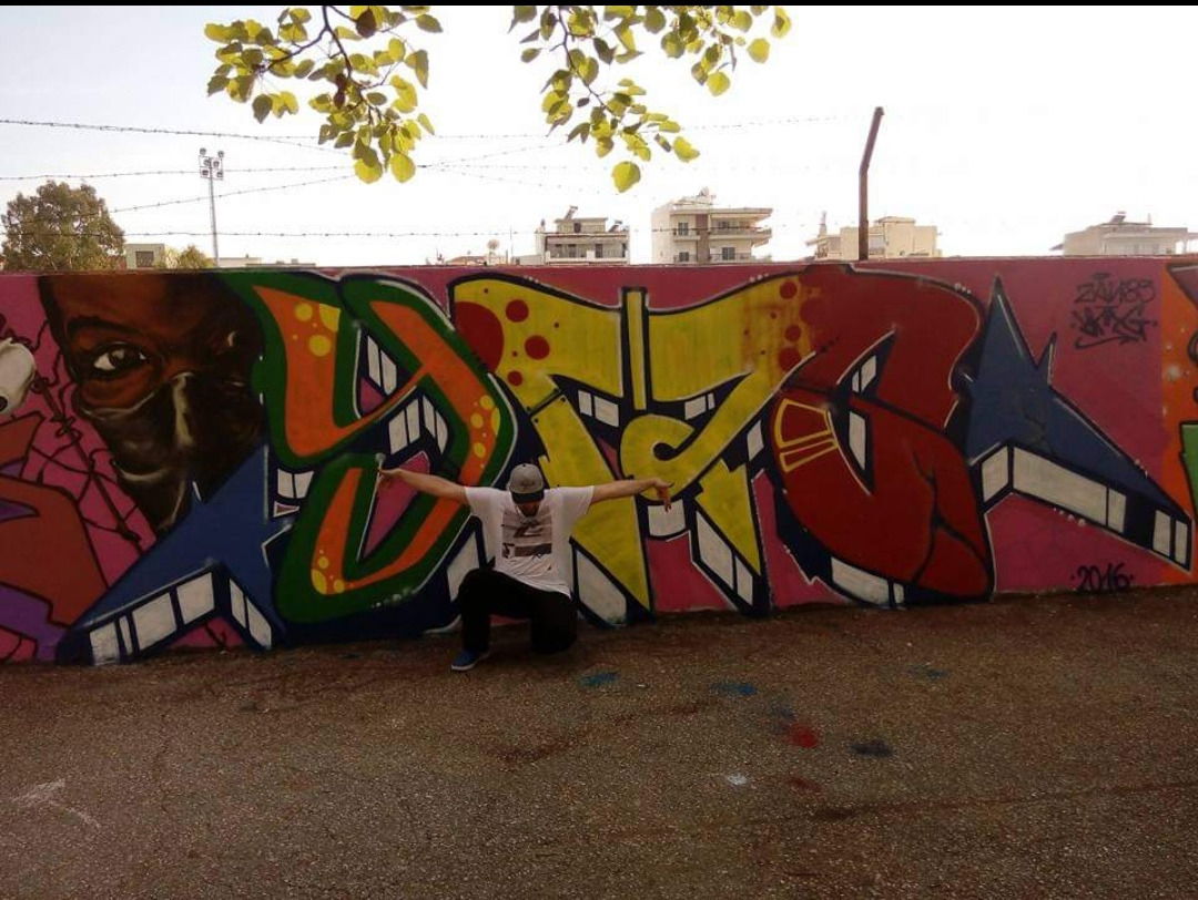 Graffiti Wall in Thessaloniki greece - Photo by ZAN83YMG