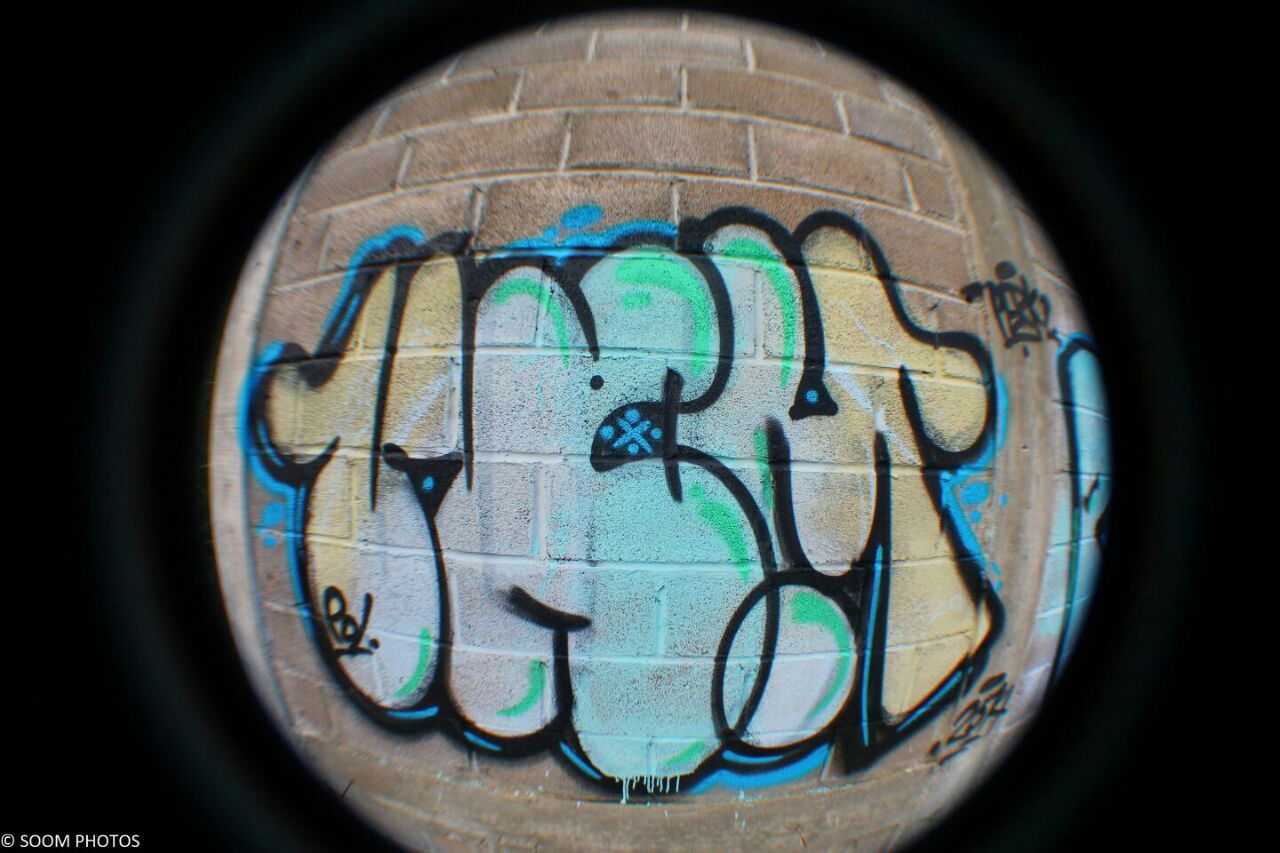 Graffiti Bombing - Photo by ZEINADICO