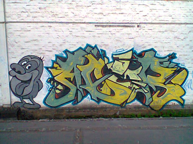 Graffiti Wall - Photo by ZOPS - adir