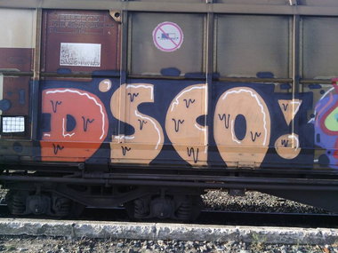 Graffiti Train - Photo by ZORN - Disco