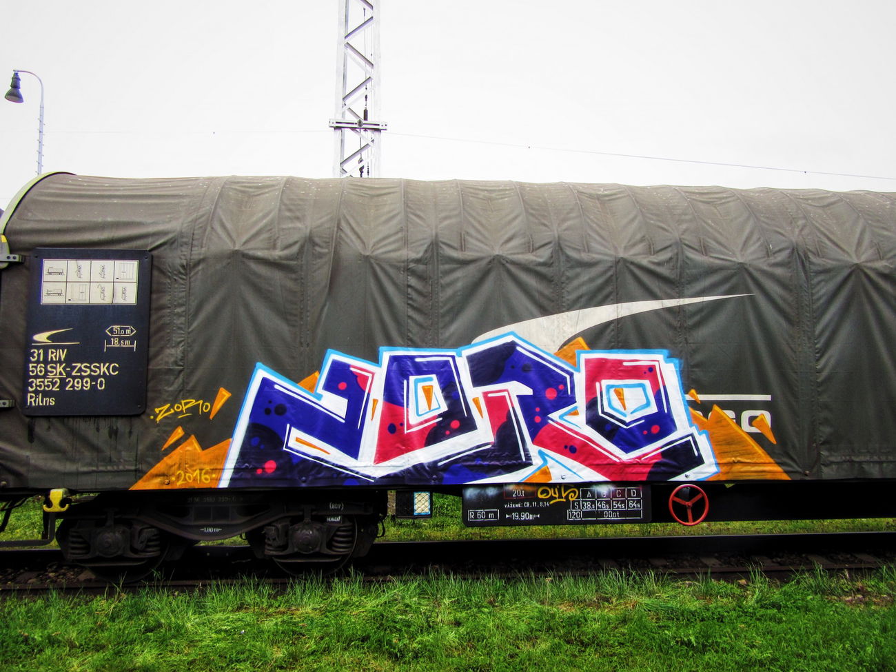 Graffiti Train - Photo by ZORO92 - zoro92, overtime, freight (2016)